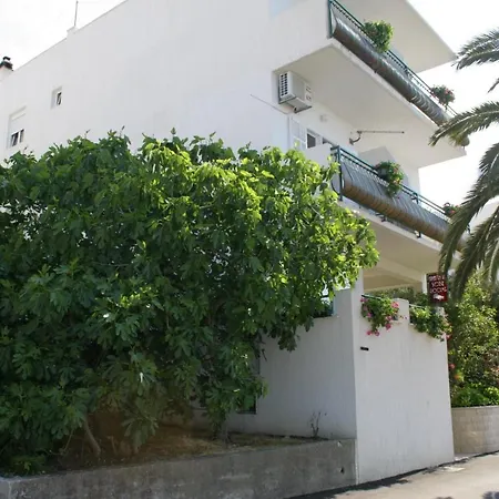 By The Sea Igrane, Makarska - 2679 Apartament *