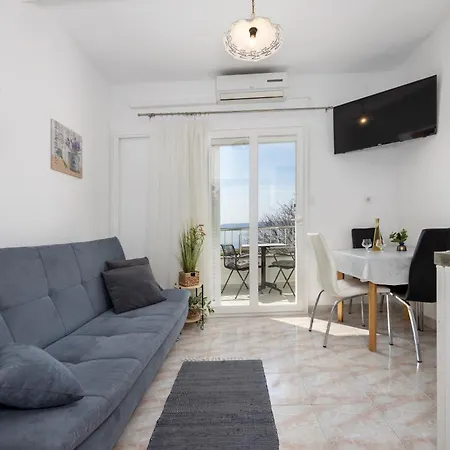 アパート By The Sea Igrane, Makarska - 2679 イグラネ