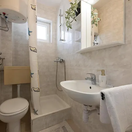 Апартаменти By The Sea Igrane, Makarska - 2679