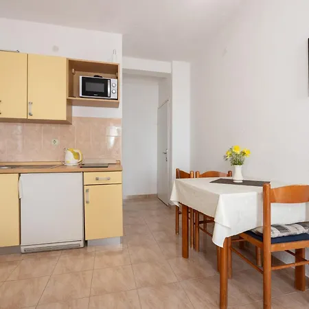 Apartments By The Sea Igrane, Makarska - 2679 Apartment Igrane