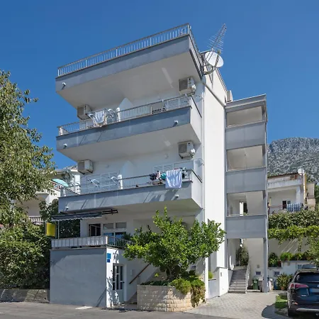 Apartments By The Sea Igrane, Makarska - 2679 * Igrane